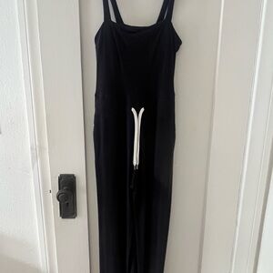 Vuori Black Jumpsuit with White Accent